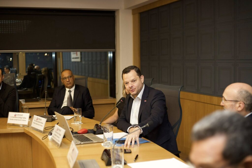 Esta imagen tiene un atributo ALT vacío; su nombre de archivo es 505941683_1248431259981620_9050972711808076247_n-1024x683.jpg